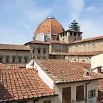 On The Duomo - Super Chic Florencie