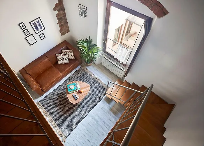 On The Duomo - Super Chic