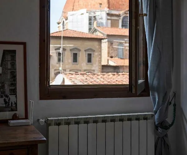 On The Duomo - Super Chic Daire Floransa