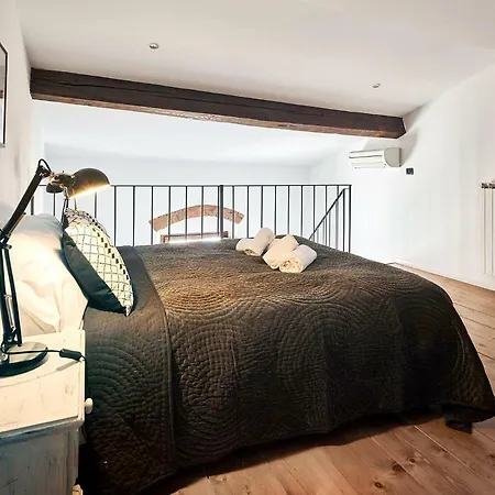 Apartment On The Duomo - Super Chic *